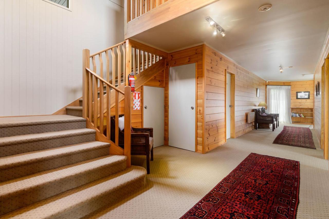 Koura Lodge Rotorua Extérieur photo