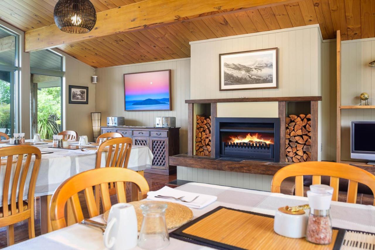 Koura Lodge Rotorua Extérieur photo