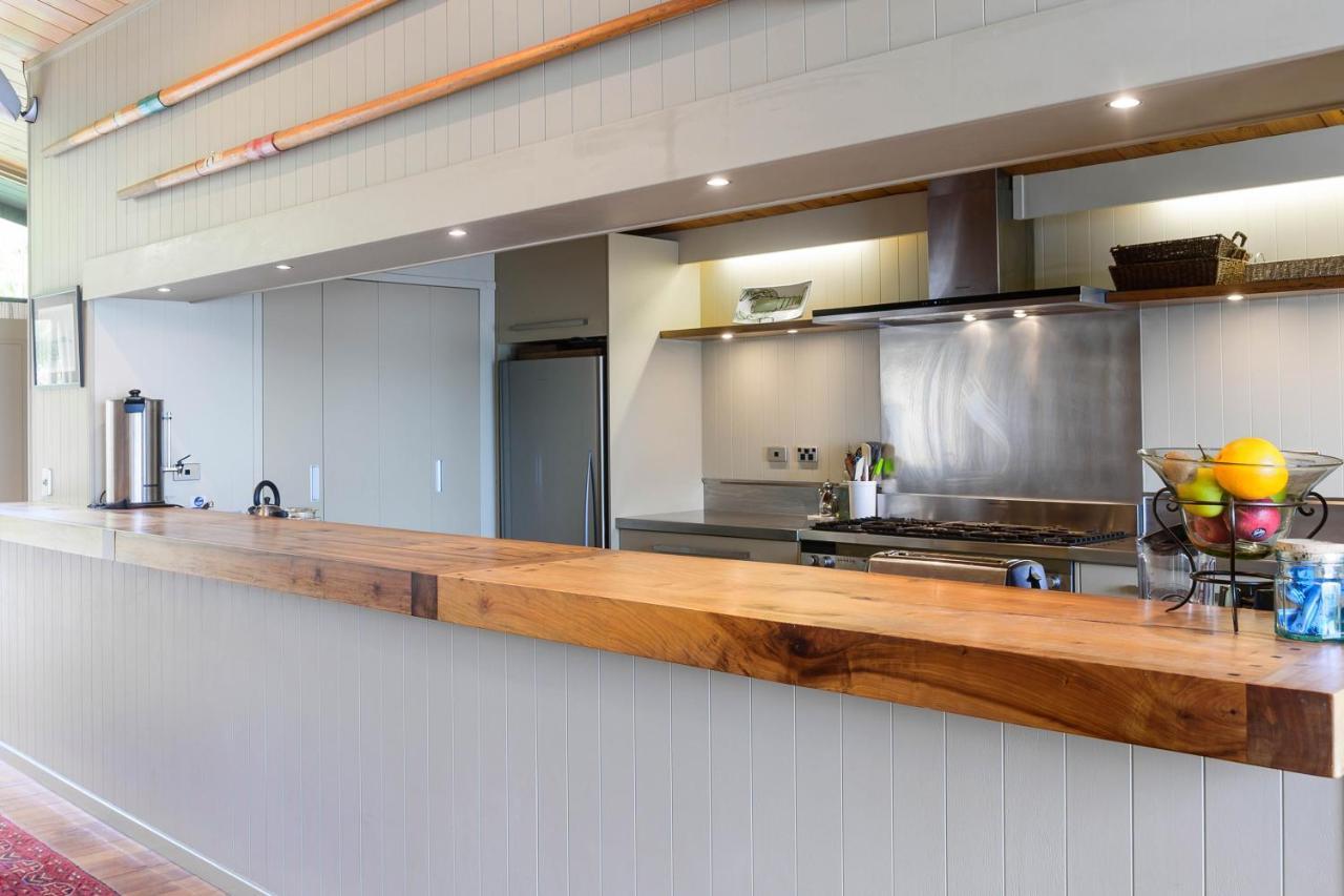 Koura Lodge Rotorua Extérieur photo